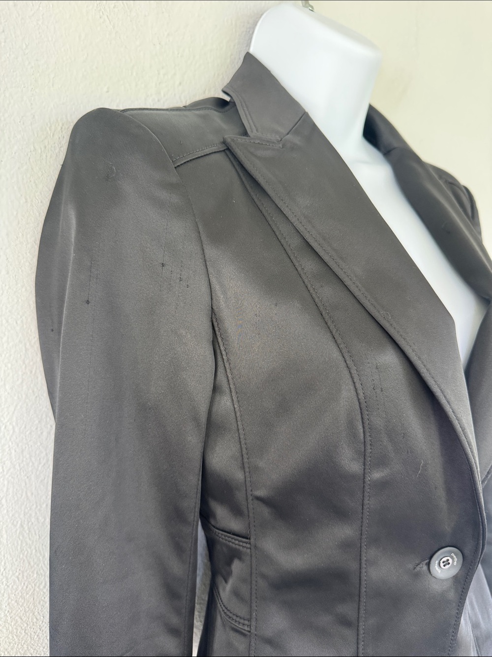 Bebe black satin single button tailored fit blazer jacket size 0 - Picture 6 of 14